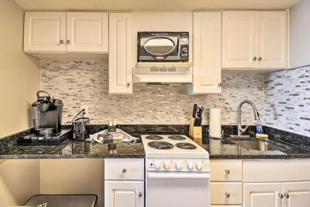 Coastal Escape Penthouse With Ocean Views Apartment Myrtle Beach Exterior photo